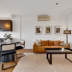 https://apt-lofts-de-la-petite-italie.hotels-in-montreal.org